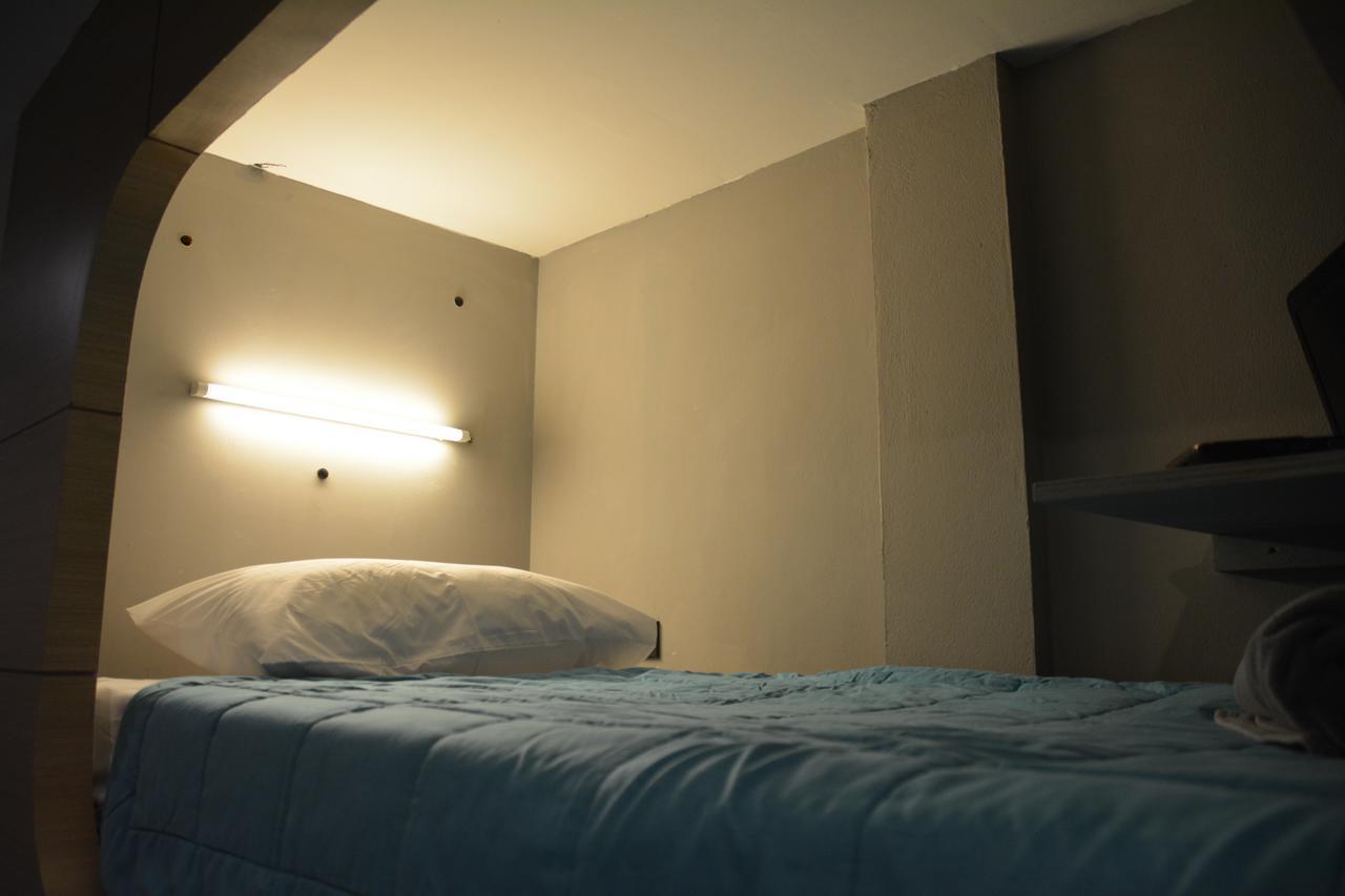 Hubb Hostel Phuket Airport Nai Yang Beach Kültér fotó