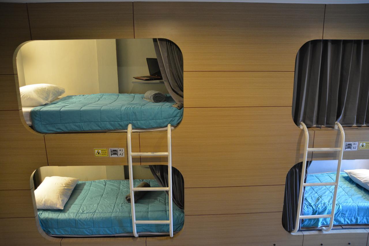 Hubb Hostel Phuket Airport Nai Yang Beach Kültér fotó