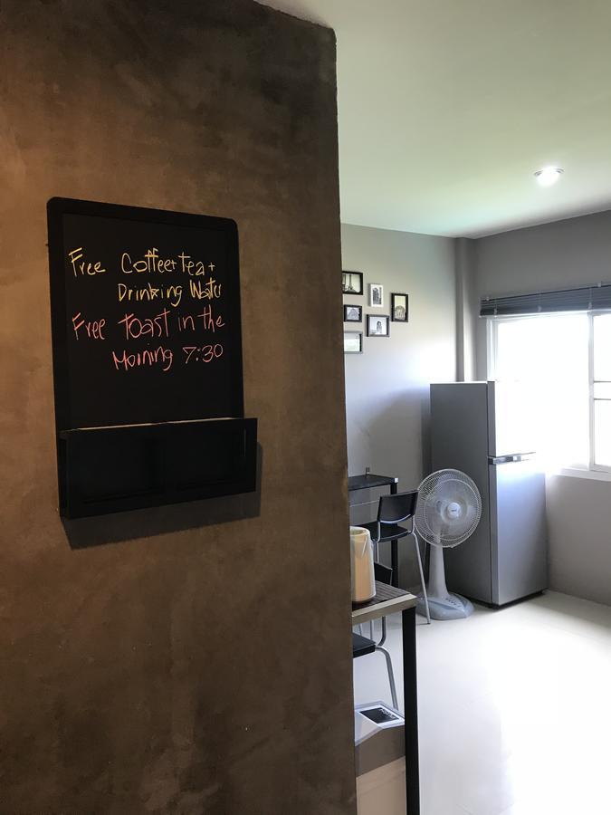 Hubb Hostel Phuket Airport Nai Yang Beach Kültér fotó