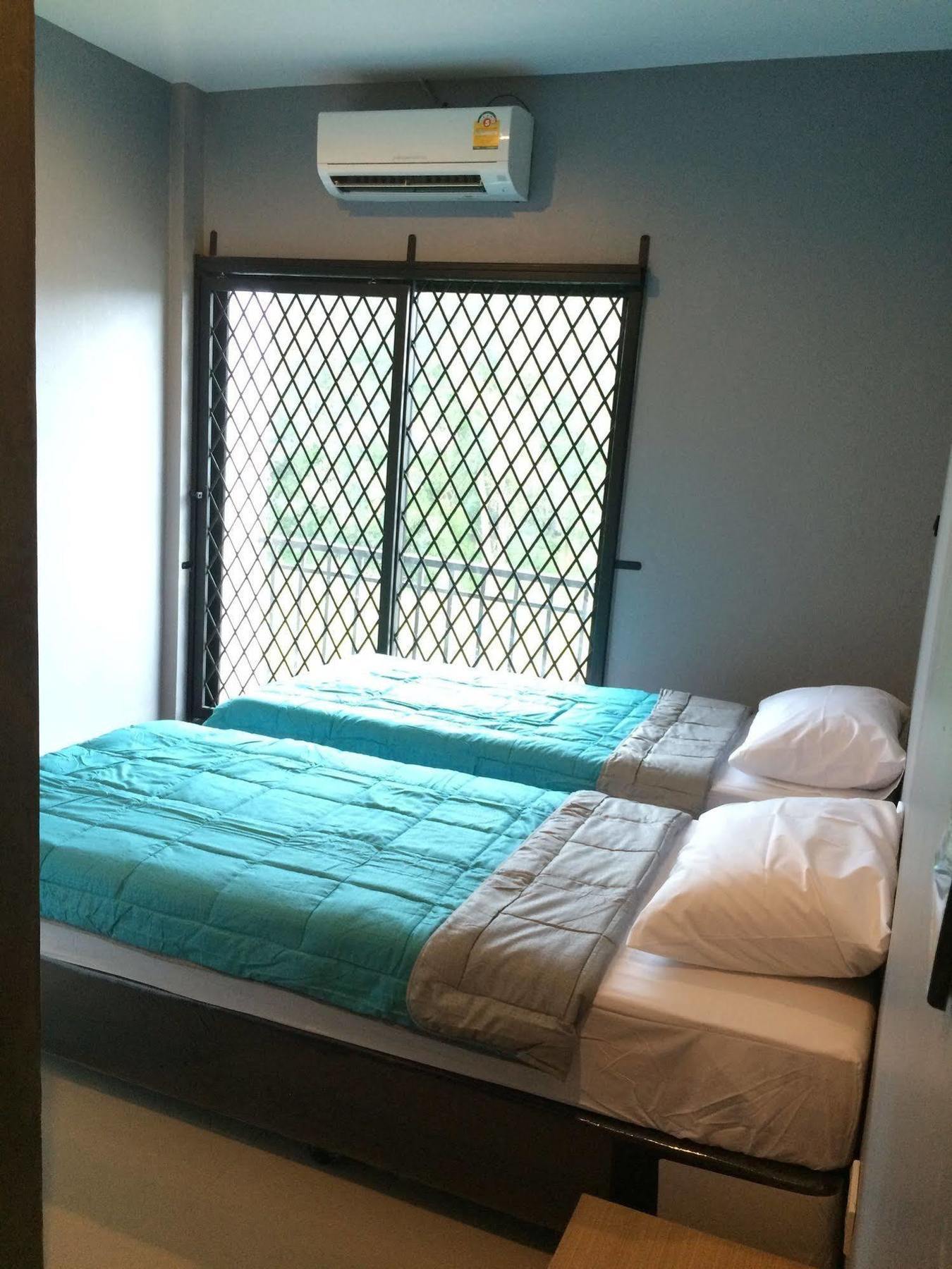 Hubb Hostel Phuket Airport Nai Yang Beach Kültér fotó