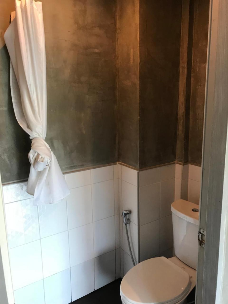 Hubb Hostel Phuket Airport Nai Yang Beach Kültér fotó